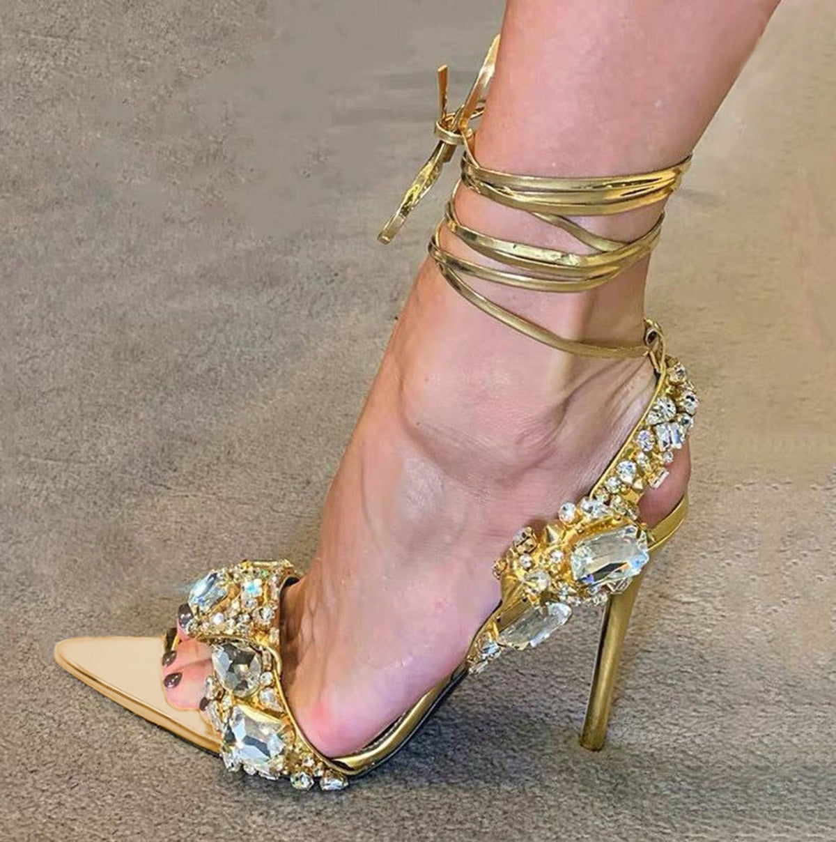Fashionable cross strap rhinestones with exposed toes and high heels sandals