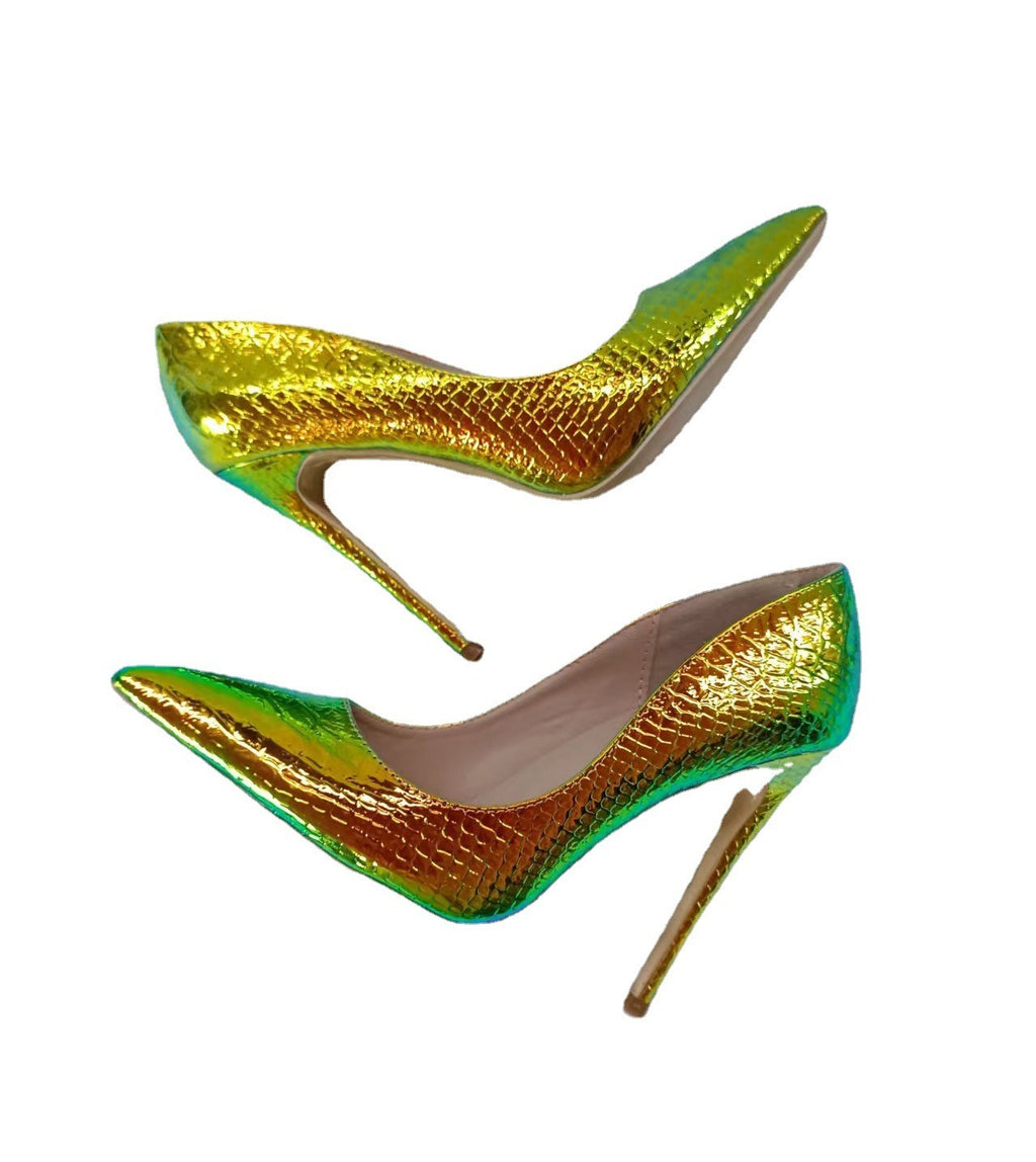 Laser snake patterned green pointed high heels, women's thin heels